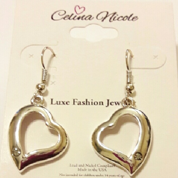 🆕Silver Drop Heart Earrings🆕