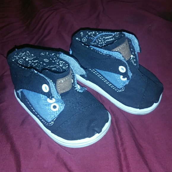 Baby toms