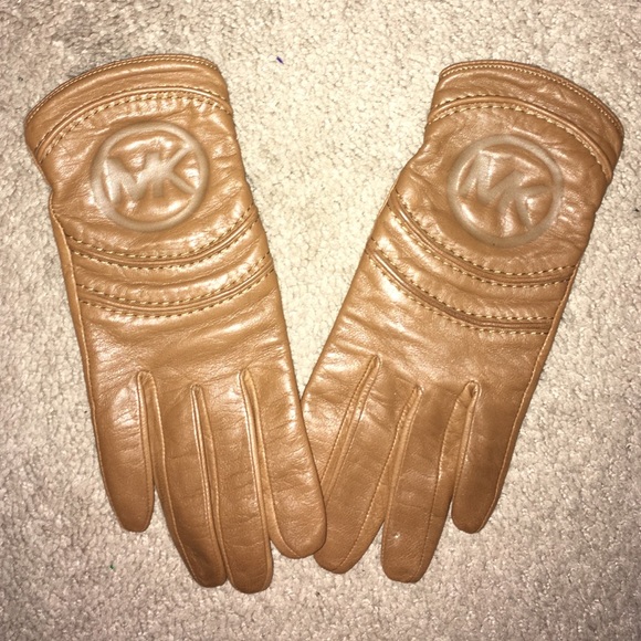 Michael Kors Accessories - Michael Kors Gloves