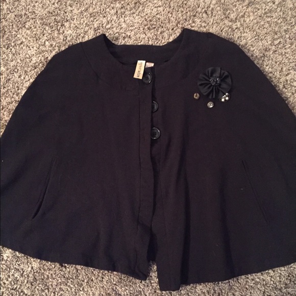 Elegant Black Cape
