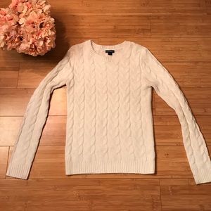 White cozy comfy sweater