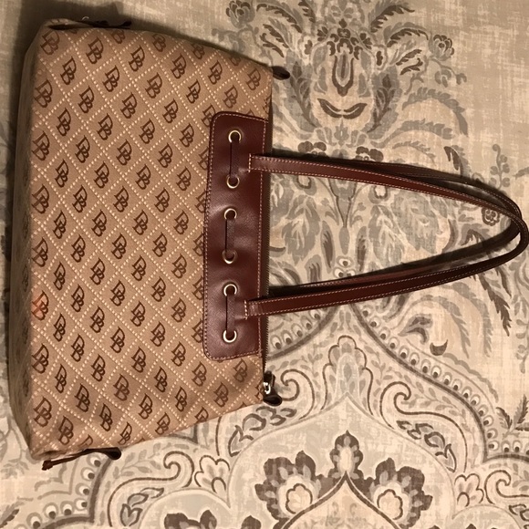 Dooney & Bourke purse - Picture 4 of 4