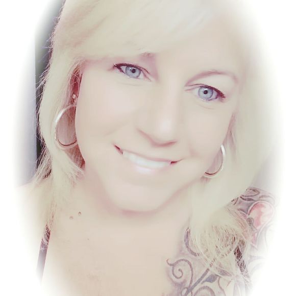 Meet your Posher, Cherie