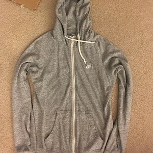 Zip up hood