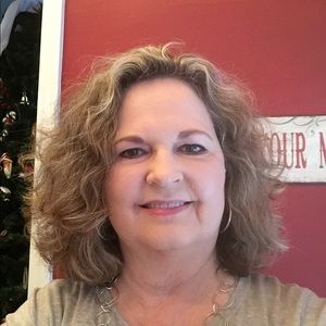 Meet your Posher, Diane