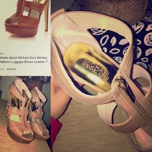 Michael Kors T-strap heels 👠