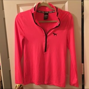 VS Pink Ultimate Half Zip