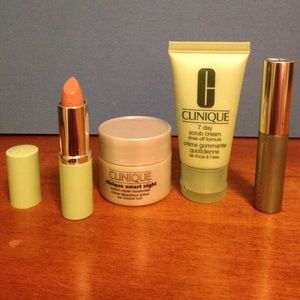Clinique sample bundle