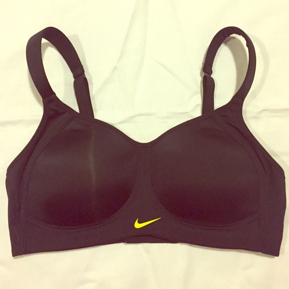 Nike Dri-Fit Sports Bra Size 32D