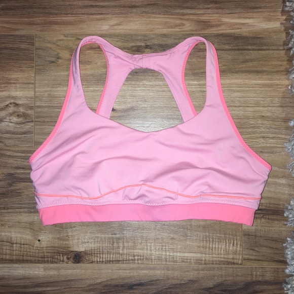 Lululemon pink sports bra