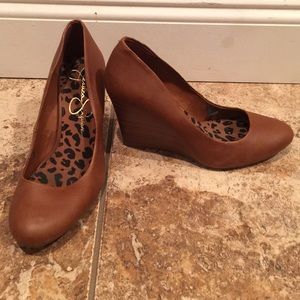 Jessica Simpson wedge heel