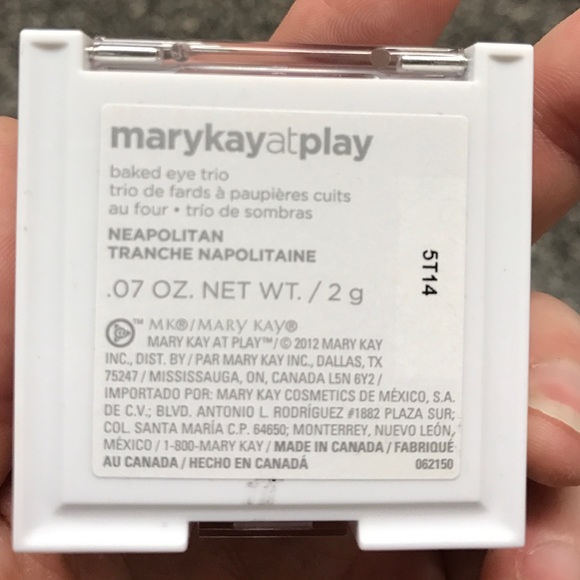 Eye shadow - Picture 3 of 4