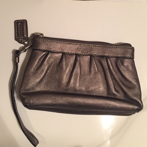 Coach wristlet - Picture 1 of 2