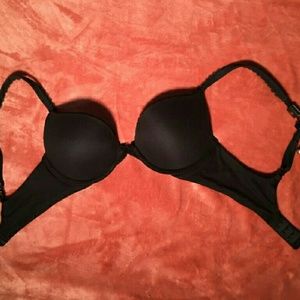 Body by Victoria  Push-up bra