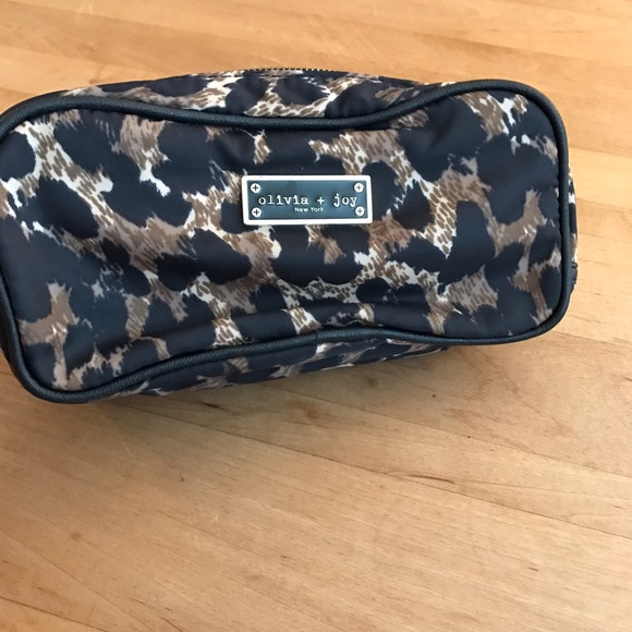 Makeup bag
