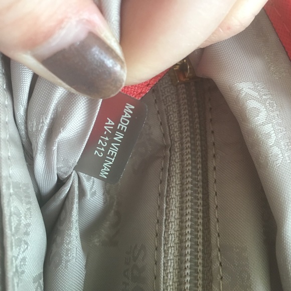 Mini Tote - Picture 3 of 3