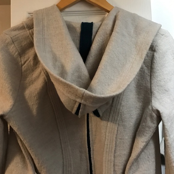 Anthropologie 100% Wool Grey Cardigan - Picture 2 of 4