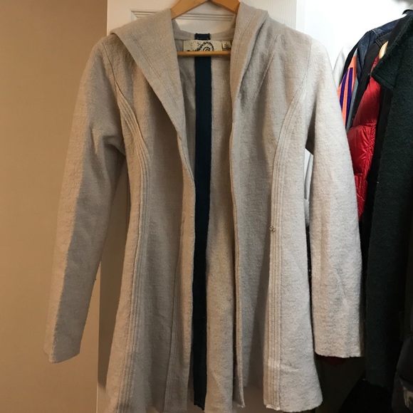 Anthropologie 100% Wool Grey Cardigan - Picture 3 of 4