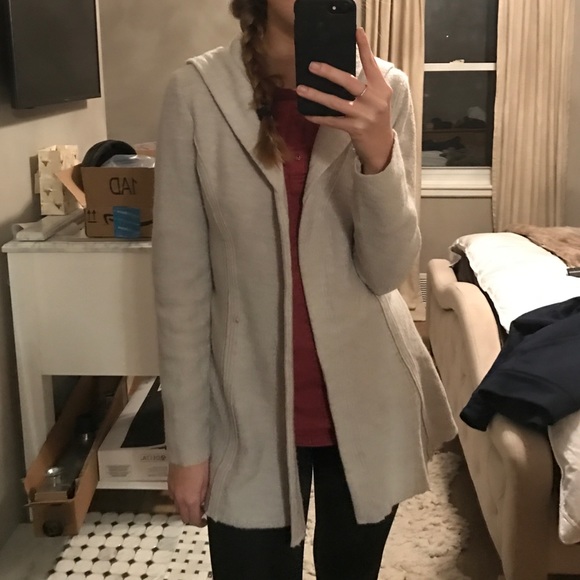 Anthropologie 100% Wool Grey Cardigan - Picture 4 of 4