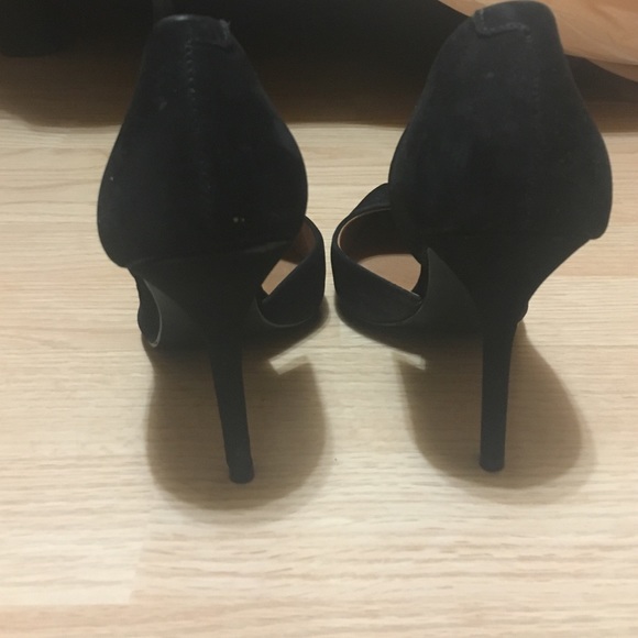 STEVE MADDEN BLACK PUMPS - Picture 3 of 3
