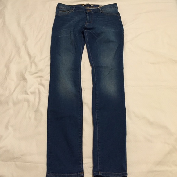 ⚡️SALE⚡️Zara Woman Slim Fit Jeans - Picture 2 of 4