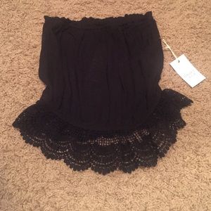 Strapless crop top