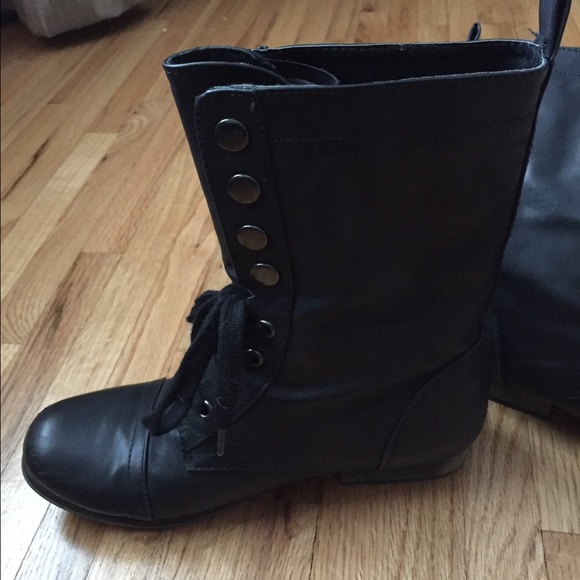 Boots - Picture 2 of 3