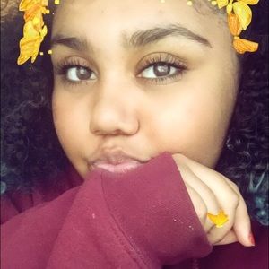 Meet your Posher, Indiah