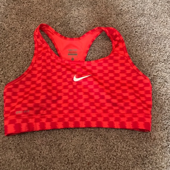 Nike Pro Dri-fit sports bra