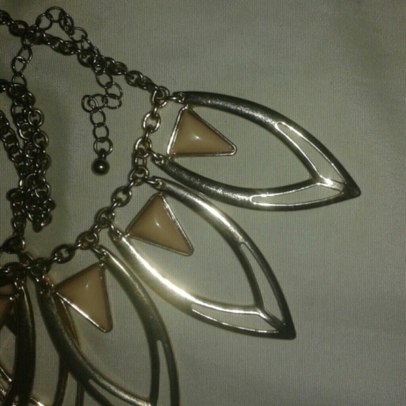 Necklace - Picture 3 of 3