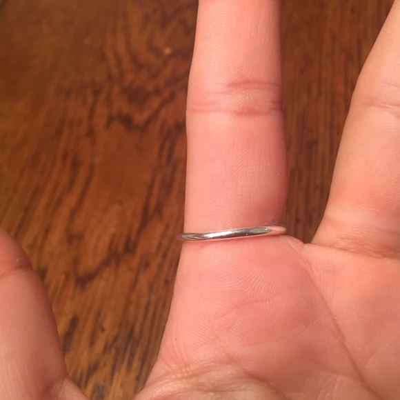 Silver Ring - Picture 2 of 3