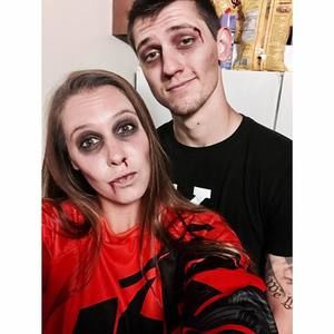 Meet your Posher, Chloe