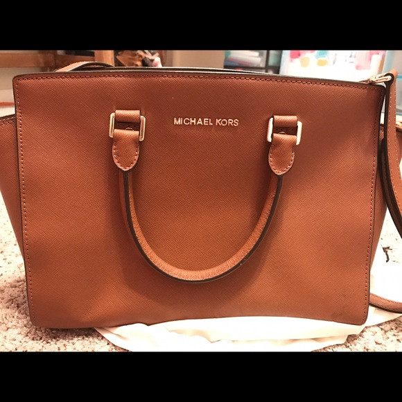 Michael kors purse