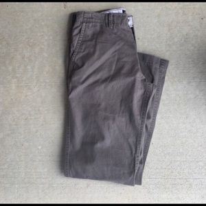 Men's American eagle grey khakis