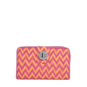 NWT Vera Bradley Turn Lock Wallet Ziggy Zags