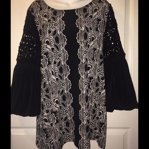 Black/white Alfani shirt, L