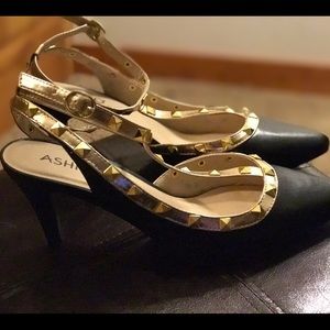 Beautiful black t-strap open back heels