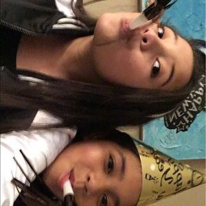 Meet your Posher, Haley