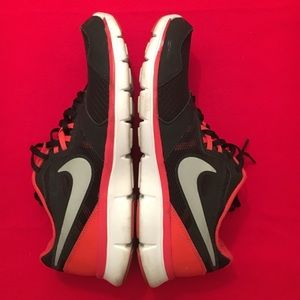 Nike Flex Experience RN 3