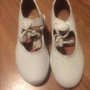Kids tap shoes size 12