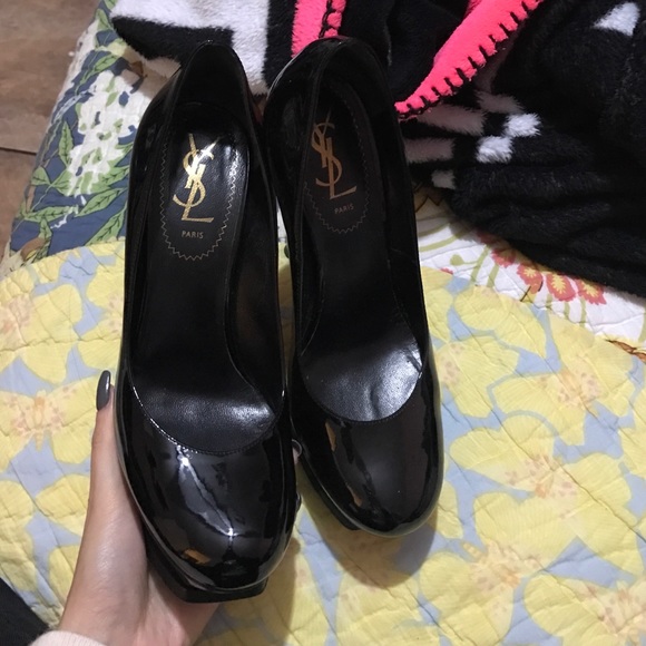 Authentic ysl pumps
