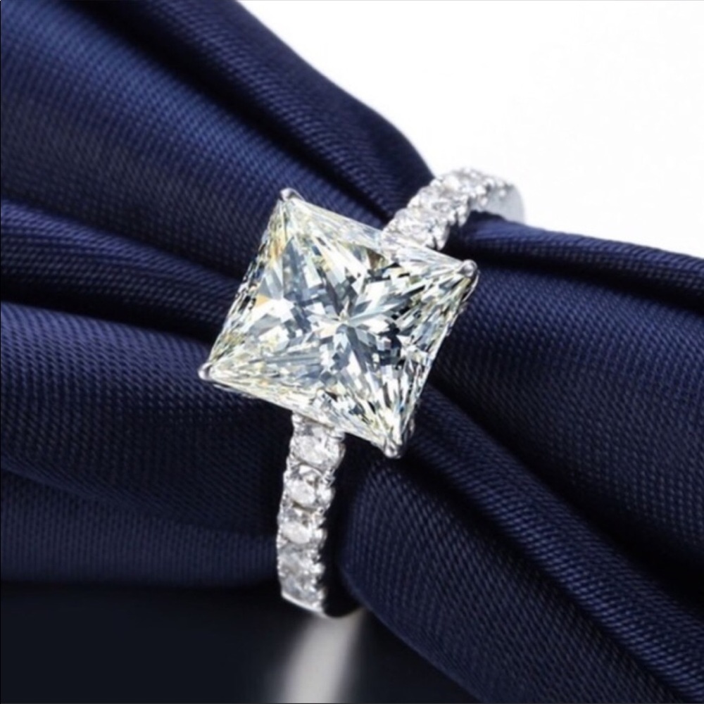🚫SOLD🚫 🆕Sterling Silver Princess Cut AAA Zircon - Picture 2 of 5