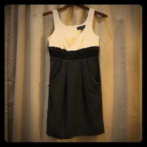 MAKE AN OFFER‼️Appropriate Behavior Dress Size 5/6
