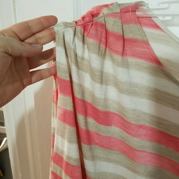 Crop sleeve tee - Picture 2 of 3