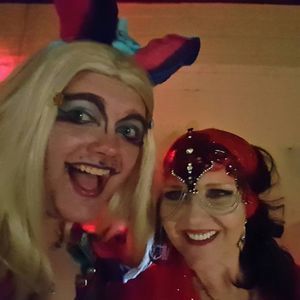 Meet your Posher, Juanita