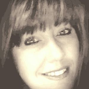 Meet your Posher, Stefanie