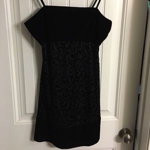 Really cute 90s style velvet baby doll dress
