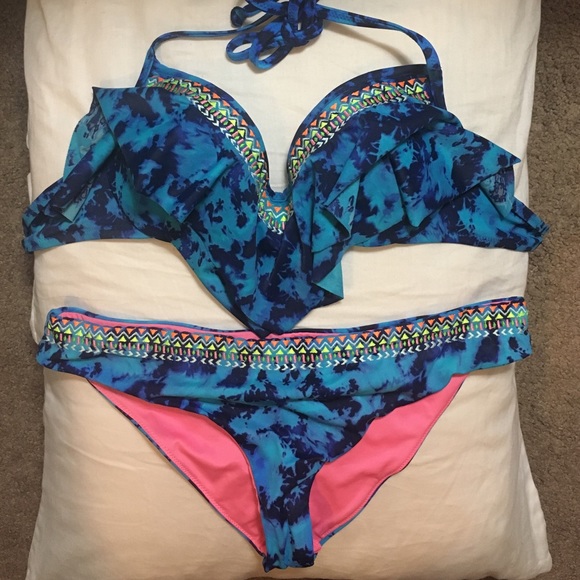 VS Pink Swim Suit set size Small - Picture 1 of 4