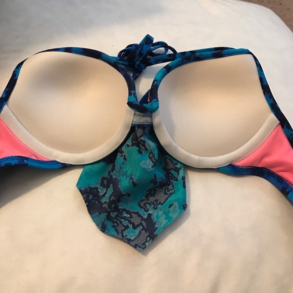 VS Pink Swim Suit set size Small - Picture 4 of 4