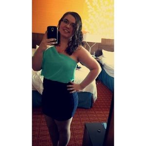 Meet your Posher, Megan